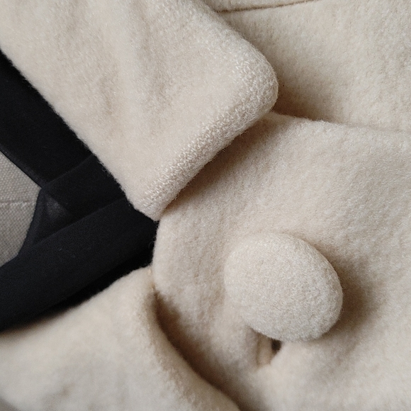 VTG 100% Cashmere Ivory Coat 4/6 - Picture 3 of 16